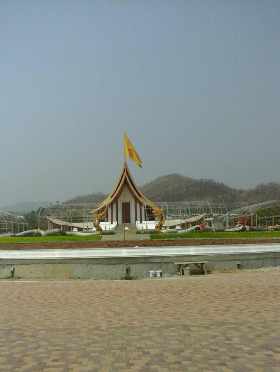 พระภูธร